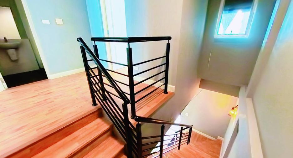 À vendre 3 chambres maison de ville à Bang Kruai, Nonthaburi
