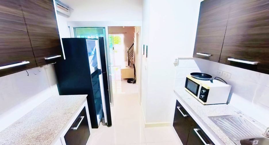 À vendre 3 chambres maison de ville à Bang Kruai, Nonthaburi