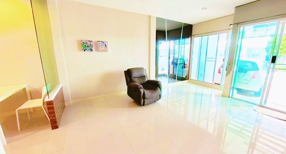 À vendre 3 chambres maison de ville à Bang Kruai, Nonthaburi
