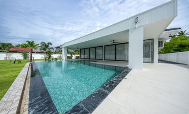 出售 5 卧室 独立屋 在 Bang Lamung, Chon Buri