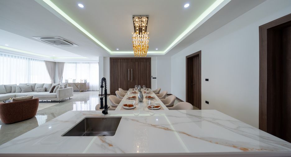 出售 5 卧室 独立屋 在 Bang Lamung, Chon Buri
