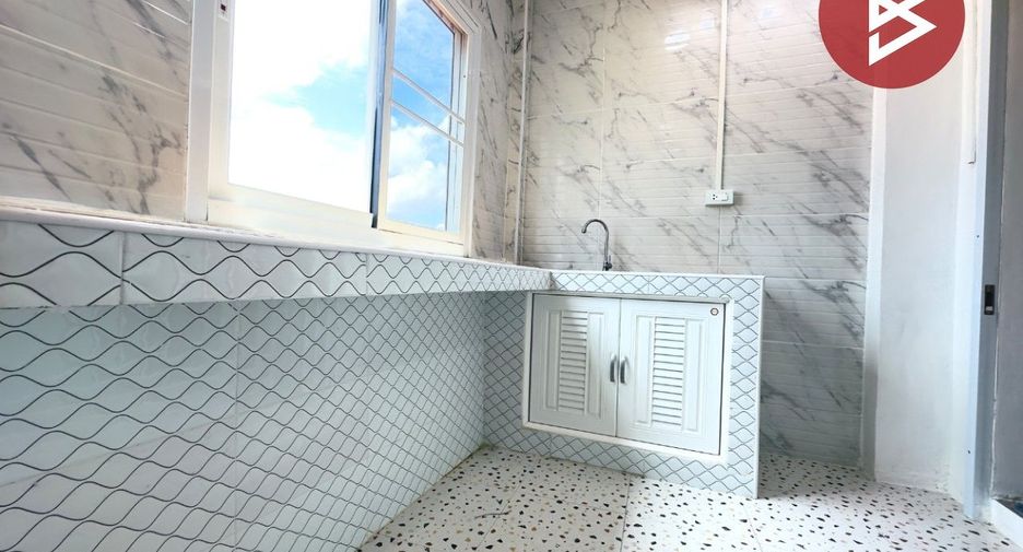 For sale 2 bedrooms condo in Mueang Samut Sakhon, Samut Sakhon