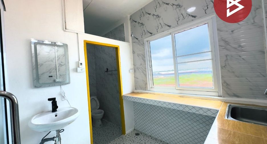 For sale 2 bedrooms condo in Mueang Samut Sakhon, Samut Sakhon