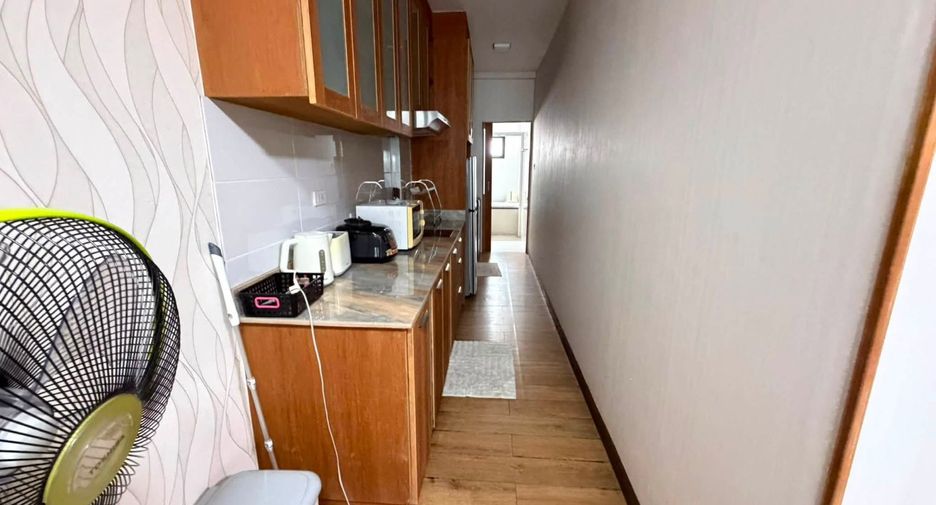 Gewerbefläche zur Miete mit 1 Zimmer in Si Racha, Chonburi