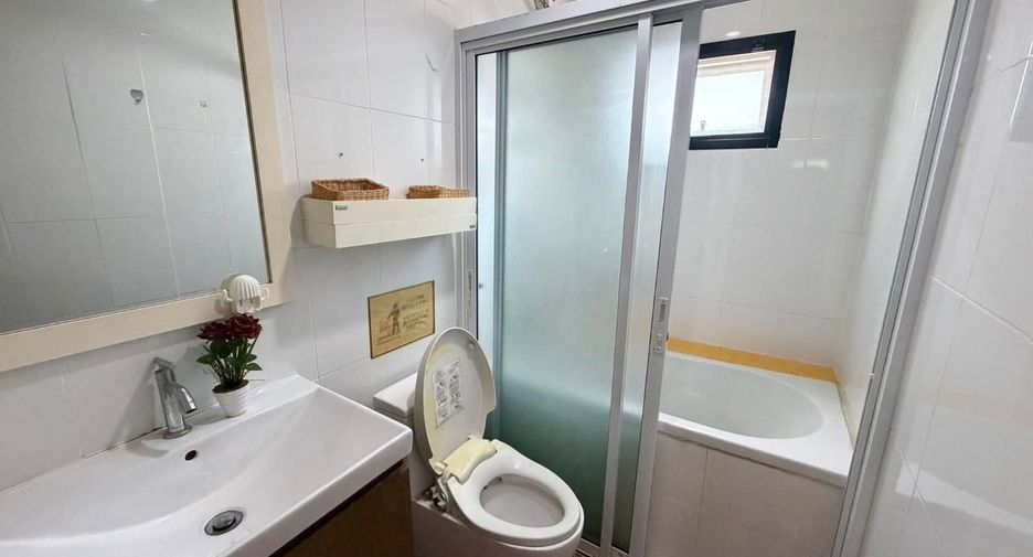 For rent 1 bed retail Space in Si Racha, Chonburi