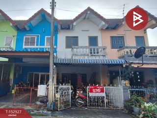 For sale 2 bedrooms townhouse in Mueang Nakhon Si Thammarat, Nakhon Si Thammarat