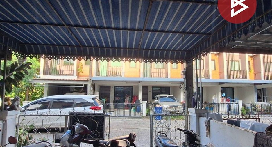For sale 2 bedrooms townhouse in Mueang Nakhon Si Thammarat, Nakhon Si Thammarat