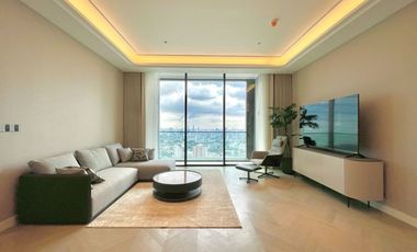 For rent 2 bedrooms condo in Sathon, Bangkok