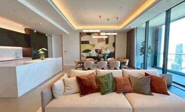 For rent 3 bedrooms condo in Sathon, Bangkok