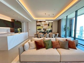 For rent 3 bedrooms condo in Sathon, Bangkok