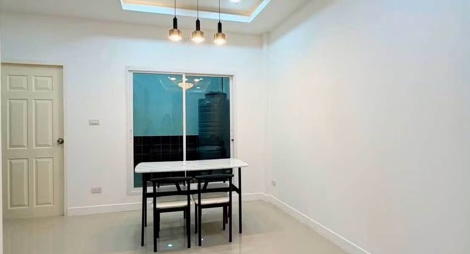 Reihenhaus zur Miete mit 2 Zimmer in Bang Lamung, Chonburi