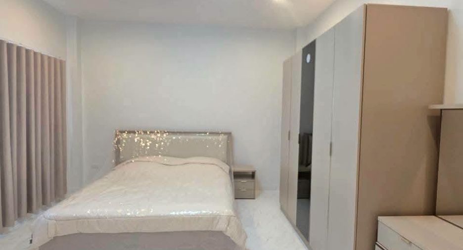 Villa zum Kauf mit 3 Zimmer in Bang Saray, Pattaya