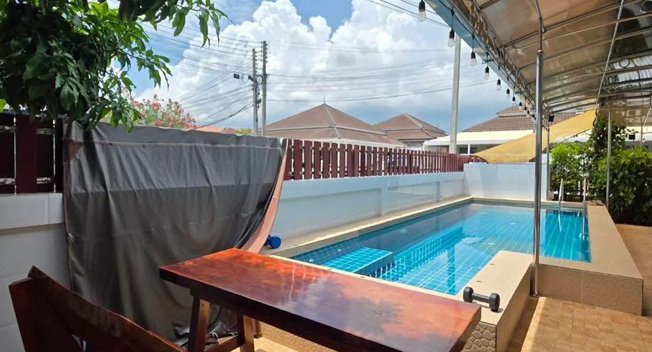 Villa zum Kauf mit 2 Zimmer in Bang Saray, Pattaya
