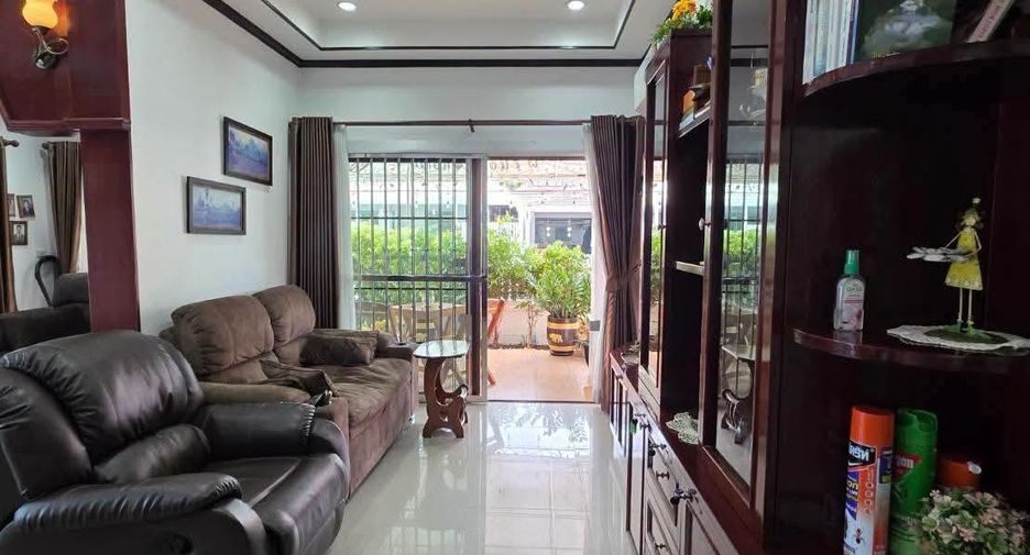 Villa zum Kauf mit 2 Zimmer in Bang Saray, Pattaya