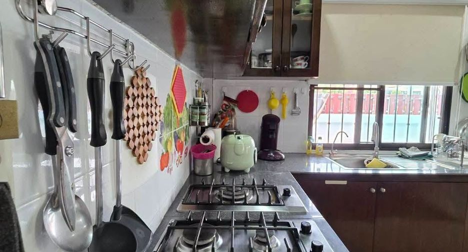 Villa zum Kauf mit 2 Zimmer in Bang Saray, Pattaya