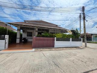 For sale 2 ベッドルーム villa in Bang Saray, Pattaya