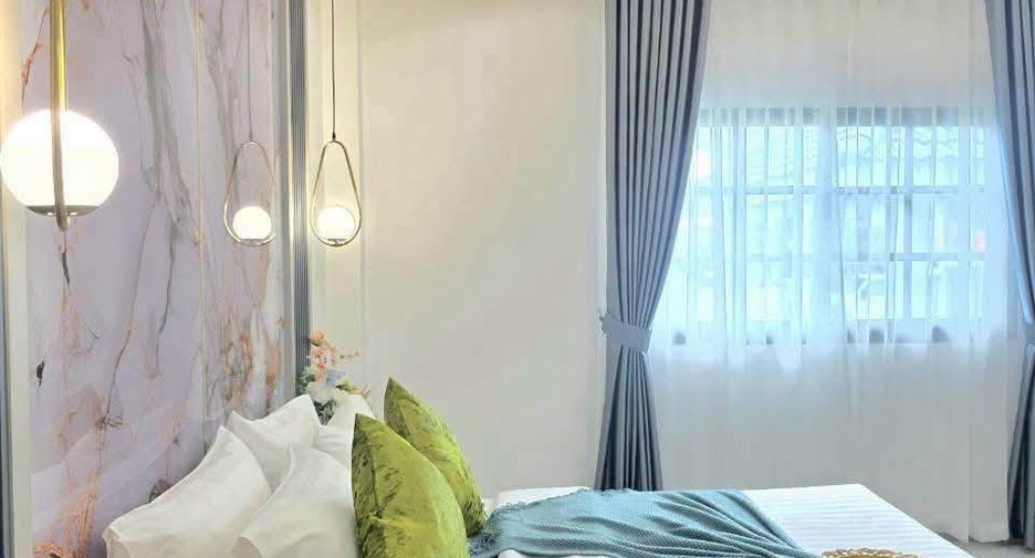 Villa zum Kauf mit 4 Zimmer in Bang Lamung, Chonburi