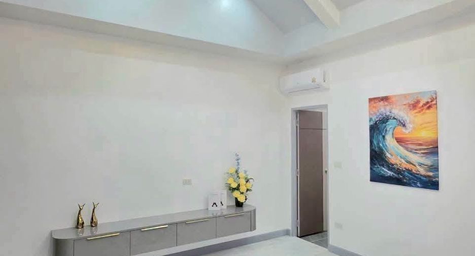 Villa zum Kauf mit 4 Zimmer in Bang Lamung, Chonburi