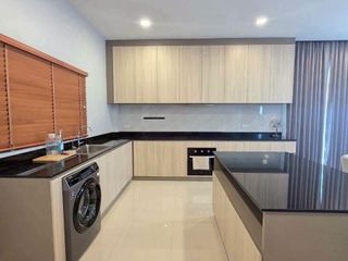 Villa zum Kauf mit Studio in Bang Lamung, Chonburi