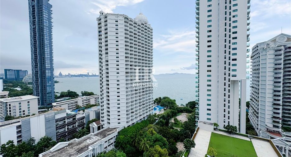 For sale studio condo in Bang Lamung, Chonburi