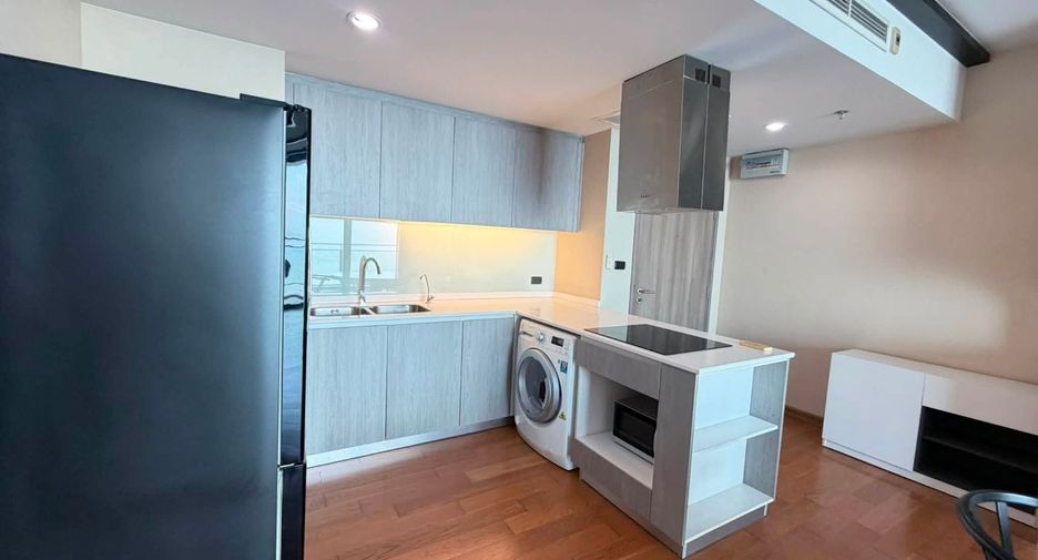 For rent 2 bedrooms house in Si Racha, Chonburi