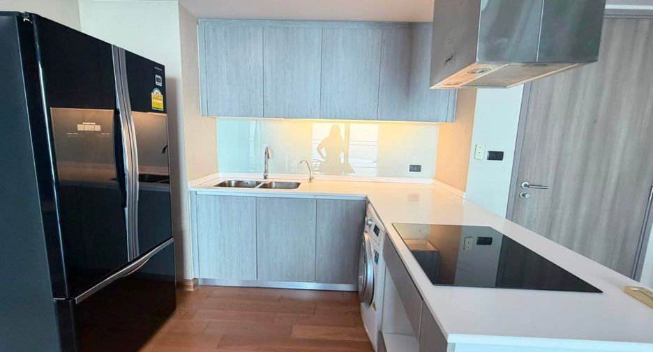 For rent 2 bedrooms house in Si Racha, Chonburi