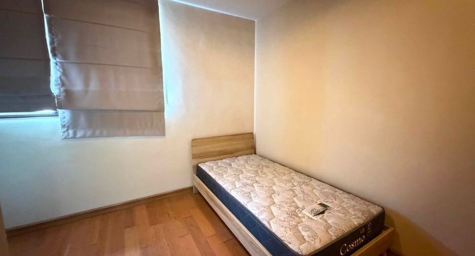 For rent 2 bedrooms house in Si Racha, Chonburi