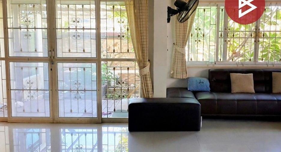 For sale 2 bedrooms house in Ban Bueng, Chonburi