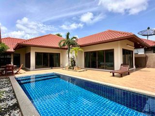 For rent 3 bedrooms villa in Bang Lamung, Chonburi
