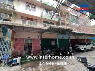 For sale 3 bedrooms retail Space in Yan Nawa, Bangkok