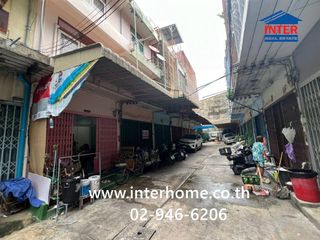 For sale 3 bedrooms retail Space in Yan Nawa, Bangkok