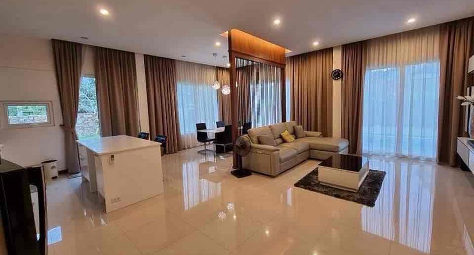 À louer 3 chambres villa à Huay Yai, Pattaya