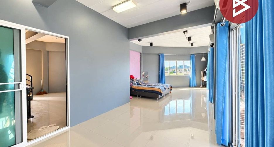 For sale 2 bedrooms retail Space in Mueang Samut Songkhram, Samut Songkhram