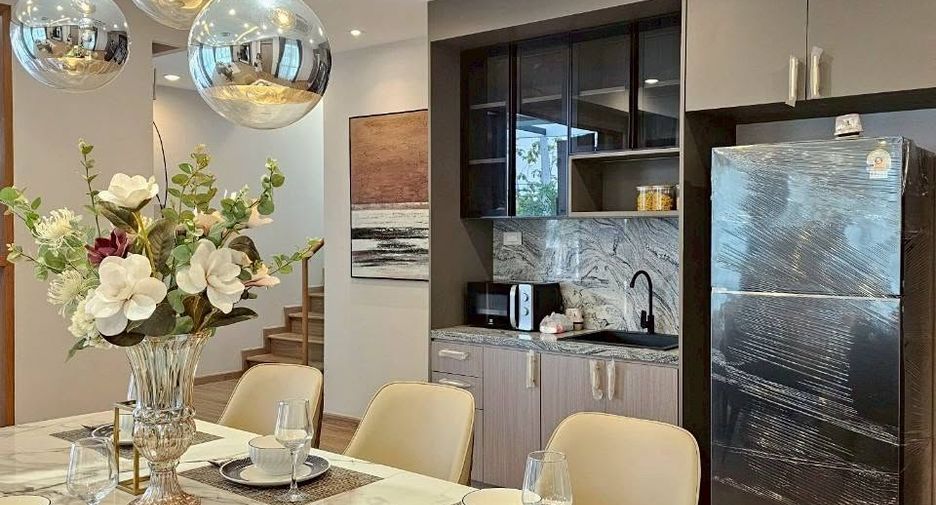 À vendre 4 chambres villa à Jomtien, Pattaya