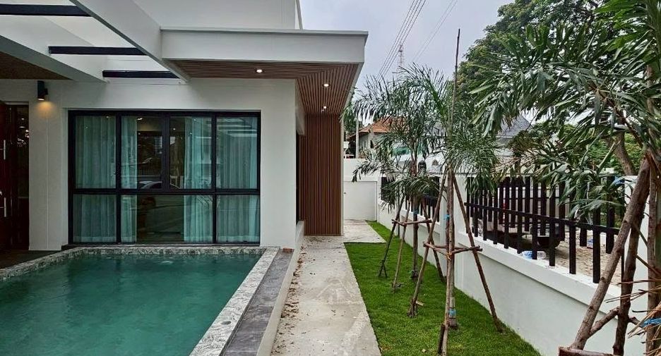 À vendre 4 chambres villa à Jomtien, Pattaya