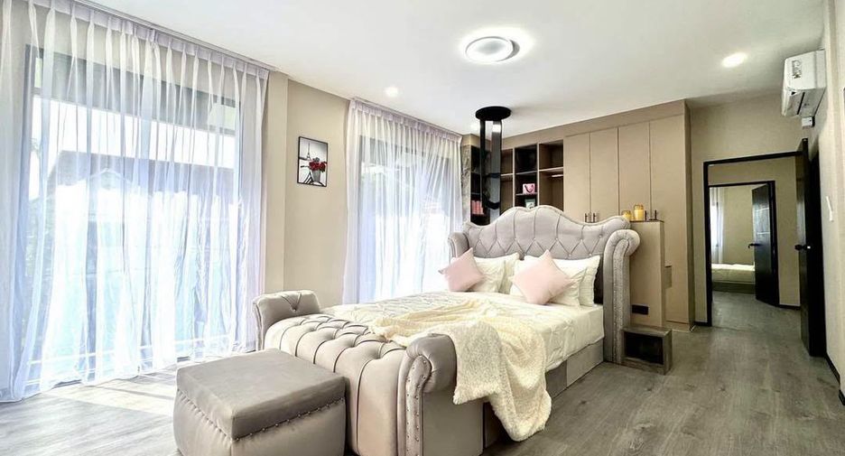 Villa zum Kauf mit 5 Zimmer in Bang Lamung, Chonburi