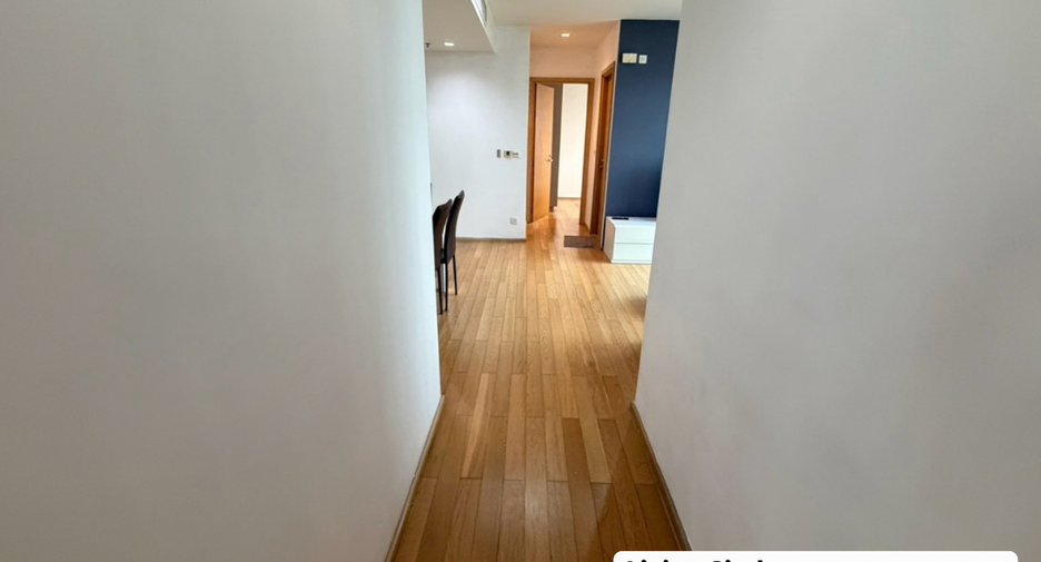 For sale 3 bedrooms condo in Khlong Toei, Bangkok