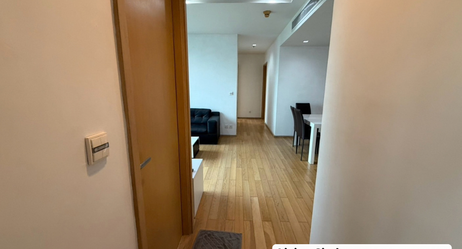 For sale 3 bedrooms condo in Khlong Toei, Bangkok