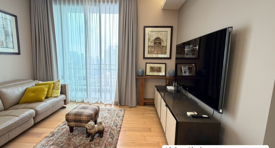 For rent 2 bedrooms condo in Watthana, Bangkok