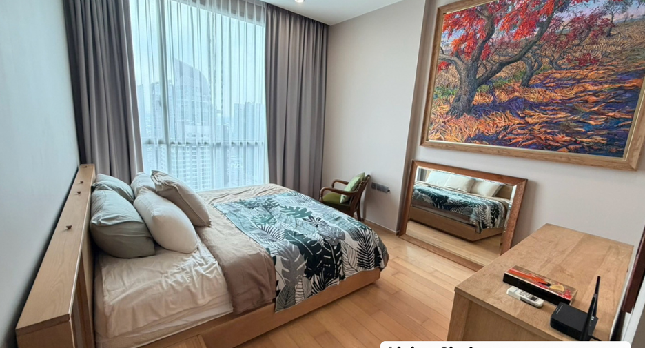 For rent 2 bedrooms condo in Watthana, Bangkok