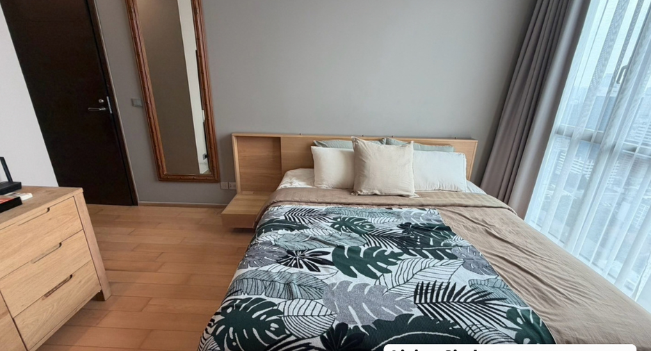For rent 2 bedrooms condo in Watthana, Bangkok