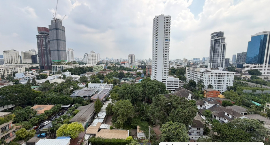 For rent and for sale 2 bedrooms condo in Watthana, Bangkok