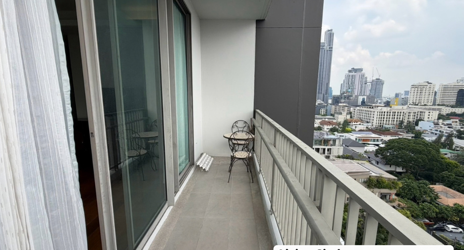 For rent and for sale 2 bedrooms condo in Watthana, Bangkok