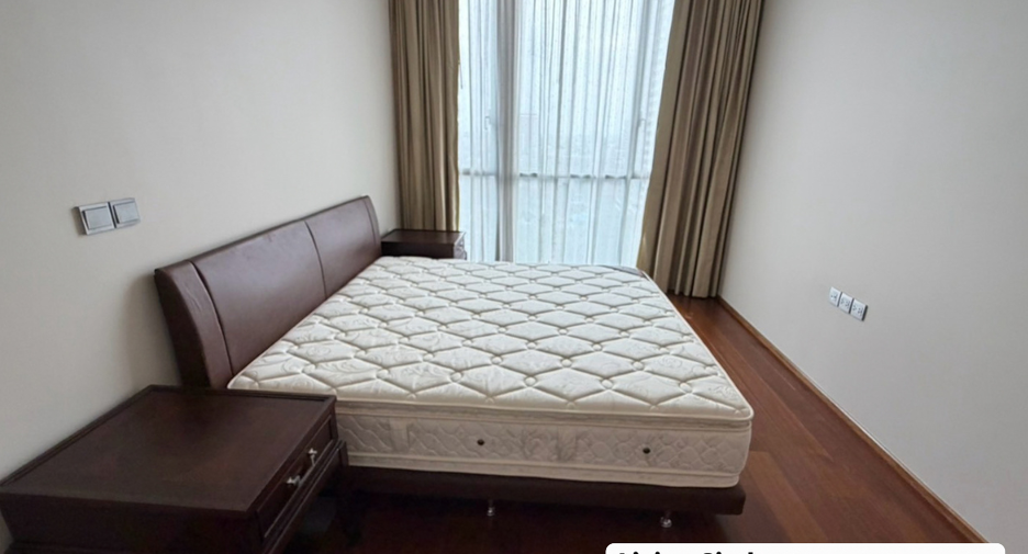 For rent and for sale 2 bedrooms condo in Watthana, Bangkok