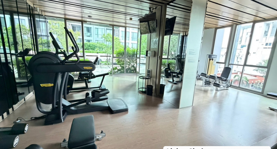 For rent and for sale 2 bedrooms condo in Watthana, Bangkok
