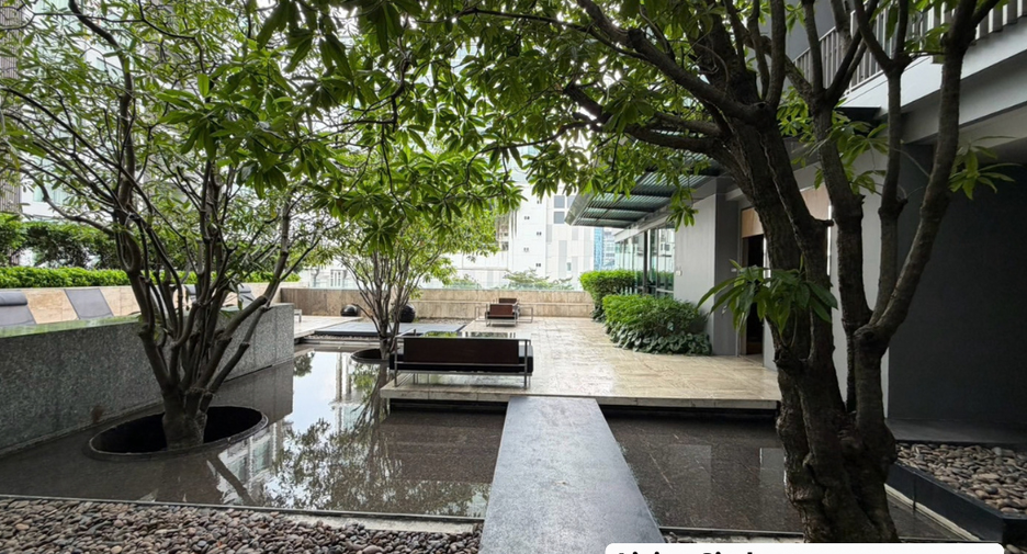 For rent and for sale 2 bedrooms condo in Watthana, Bangkok