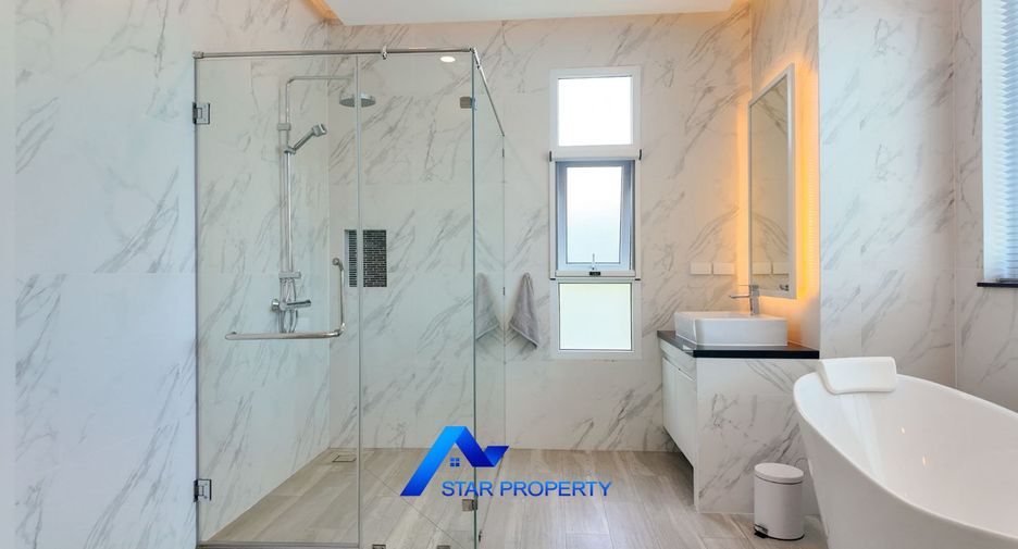 For sale 3 bedrooms villa in Hua Hin, Prachuap Khiri Khan