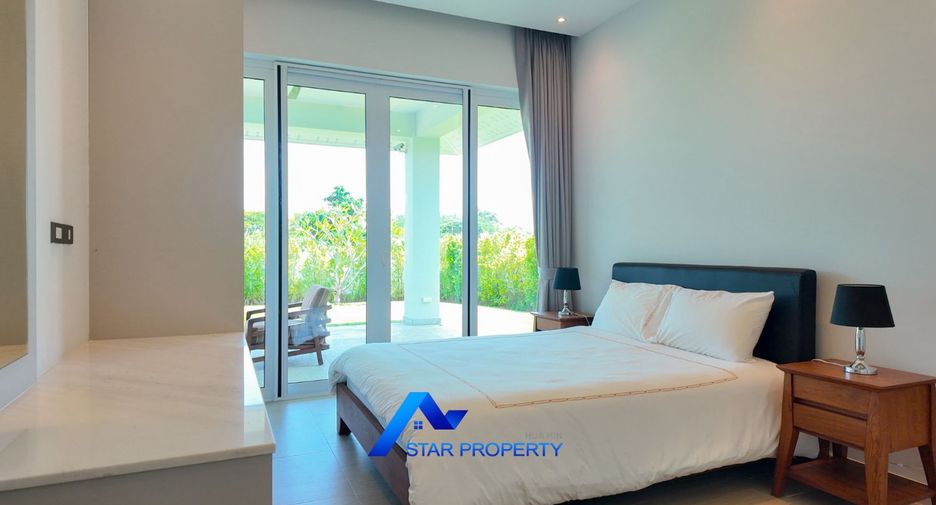 For sale 3 bedrooms villa in Hua Hin, Prachuap Khiri Khan