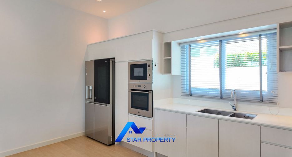 For sale 3 bedrooms villa in Hua Hin, Prachuap Khiri Khan