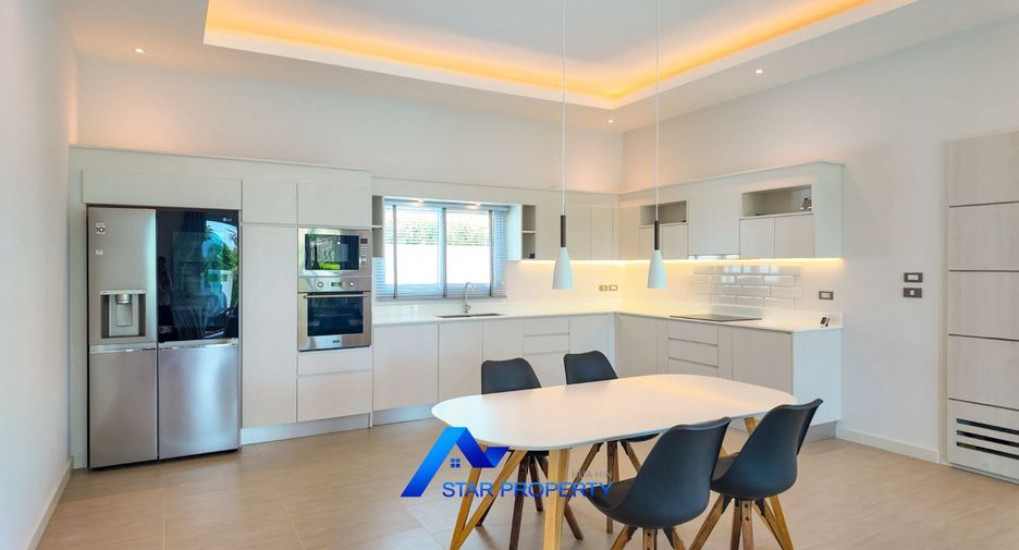 For sale 3 bedrooms villa in Hua Hin, Prachuap Khiri Khan